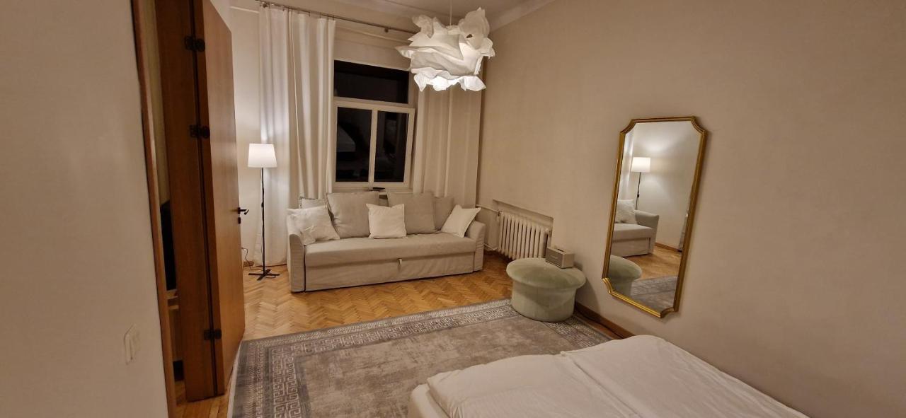 Tyzen39&38 Luxury Apartment VNO Exteriör bild